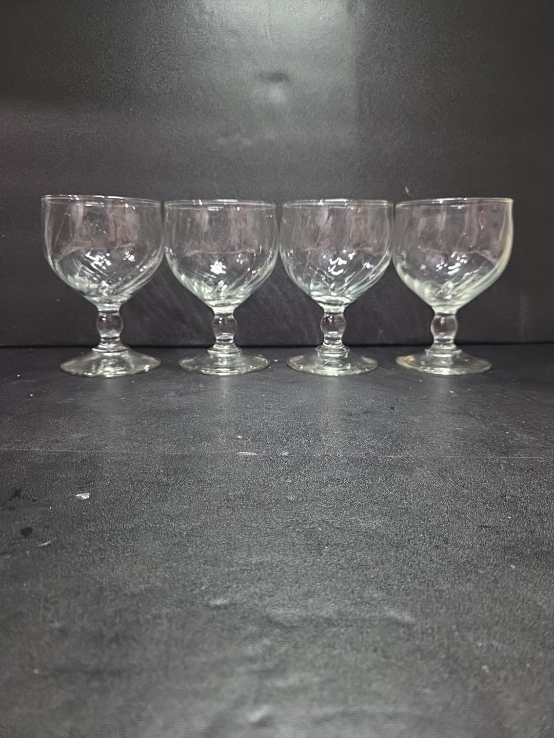 Gorham Style Wine Goblets, Verona Swirl Goblets, Vintage Glassware, Set of 4 - Thumbnail 3