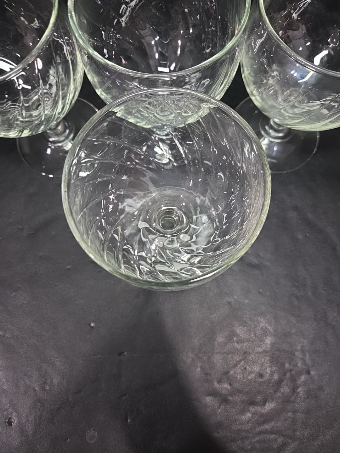 Gorham Style Wine Goblets, Verona Swirl Goblets, Vintage Glassware, Set of 4 - Thumbnail 6