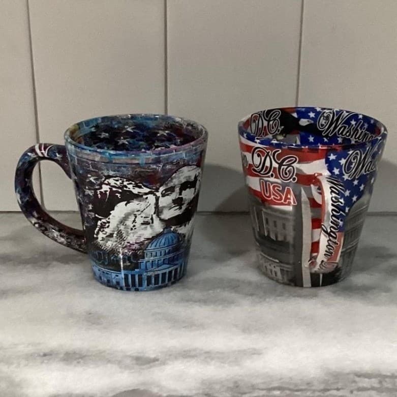 American Souvenir Coffee Cups, Set of 2, Washington DC & Mount Rushmore Mugs - Thumbnail 9