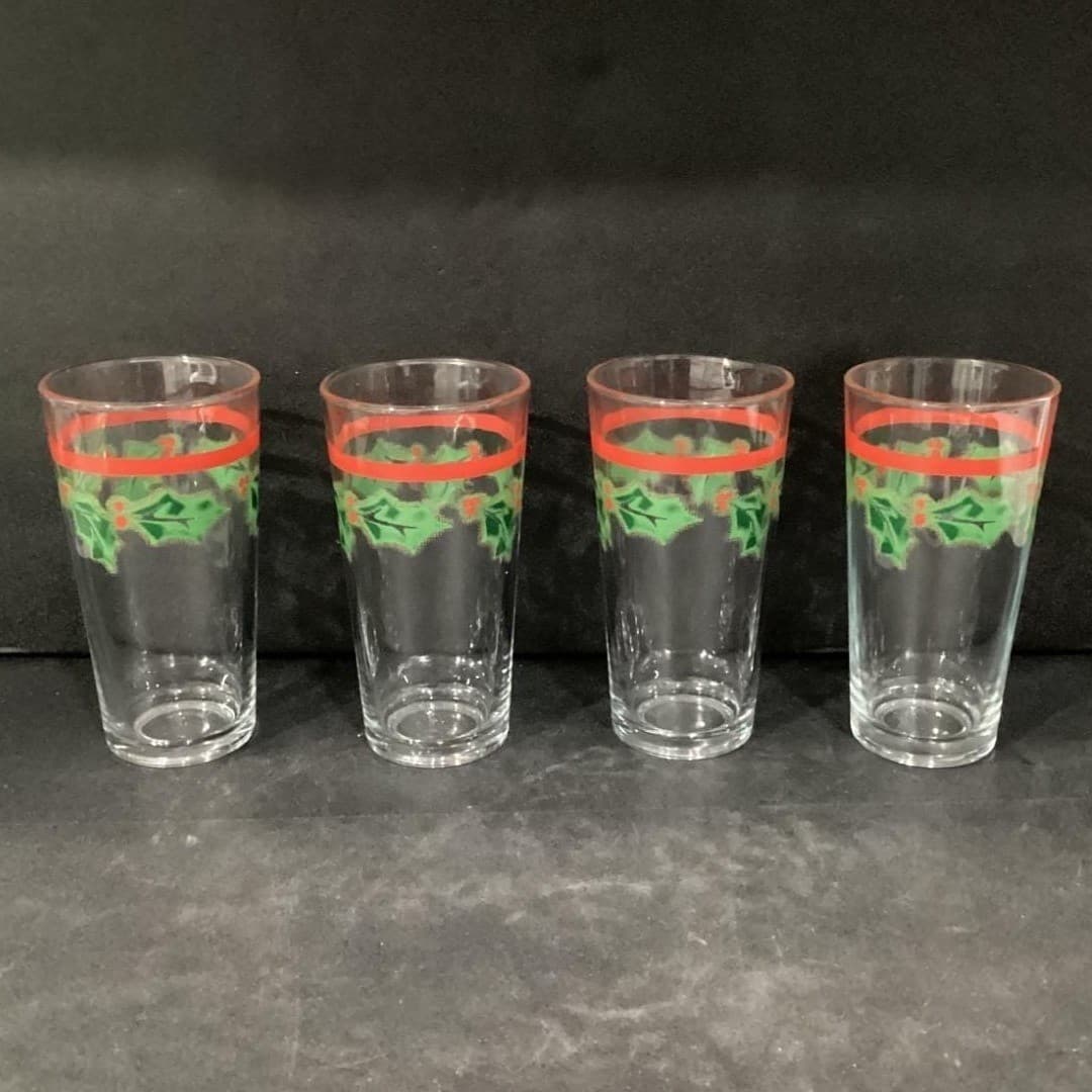 KIG Christmas Red Band Tumblers, Set of 4, Vintage Holly Berries Design Glasses - Thumbnail 2