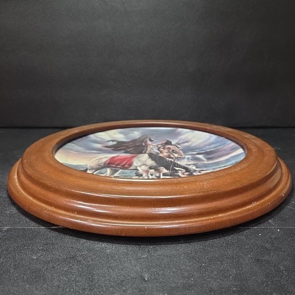 Bradford Exchange "The Provider" Collectors Plate, Hunters of the Spirit Decor - Thumbnail 6