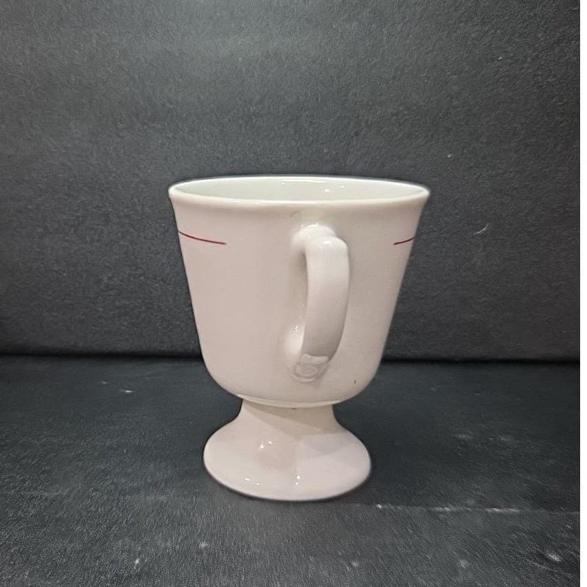 Walker China Vintage Coffee Cup, Ohio Dutch Pantry Pedestal Mug, Burgundy Stripe - Thumbnail 5