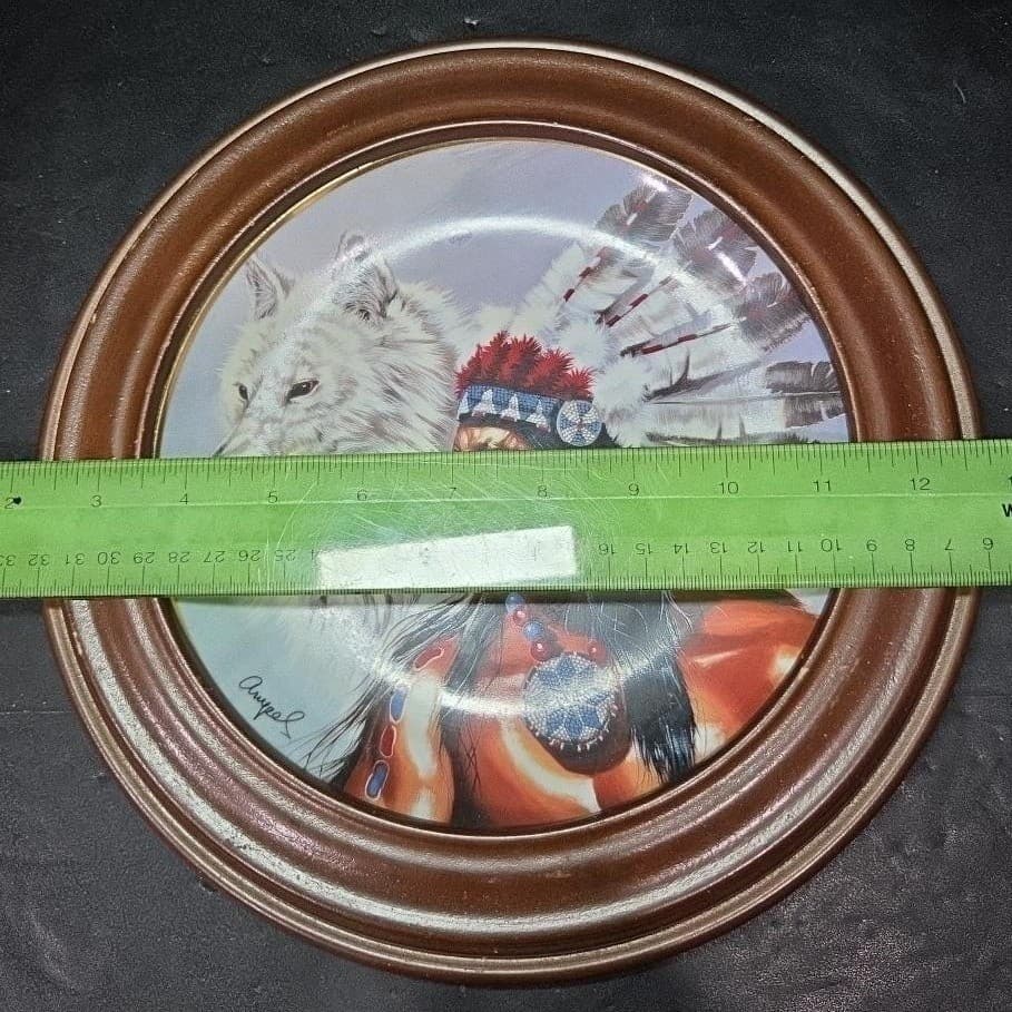 Franklin Mint "Spirit of The White Wolf" Collectible Plate, Framed Wildlife Art - Thumbnail 5