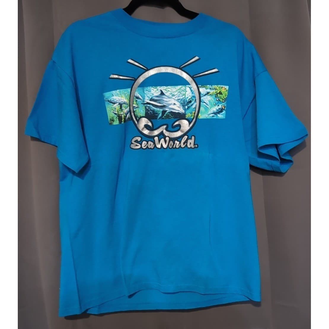 SeaWorld Dolphin Graphic T-Shirt, Men's Large, Blue Delta Magnum Weight Cotton - Thumbnail 3