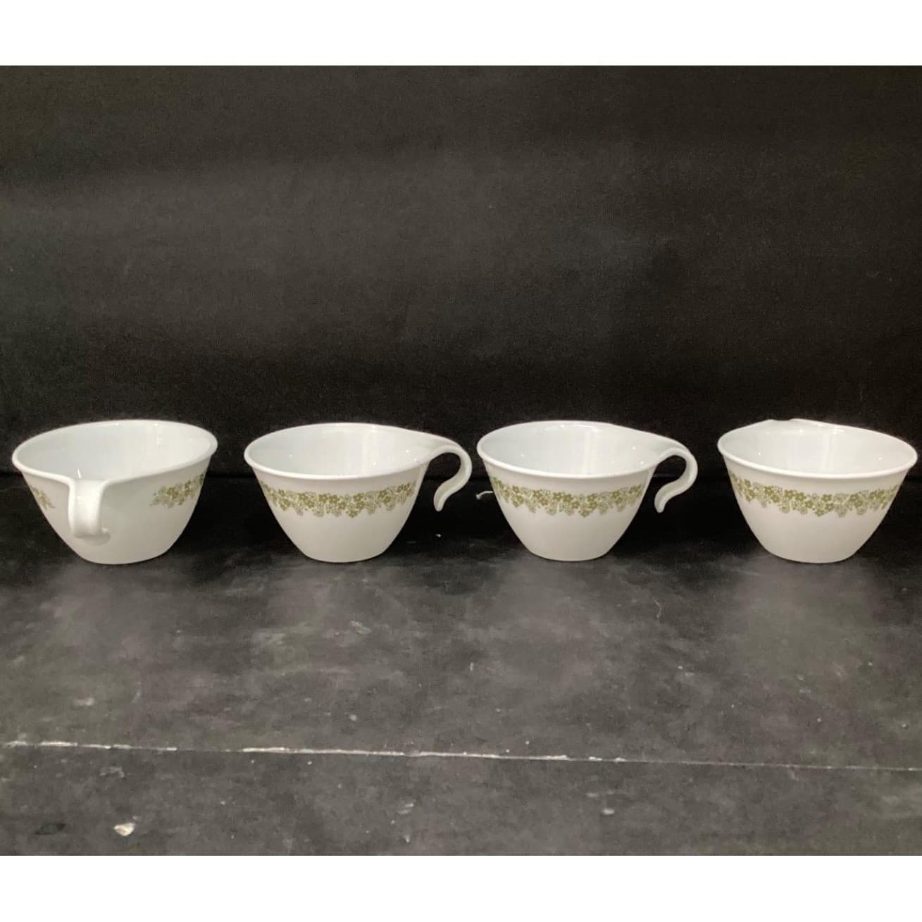 Corelle Crazy Daisy Spring Blossom Coffee Cups, Set of 4, Vtg Hook Handle Mugs - Thumbnail 8