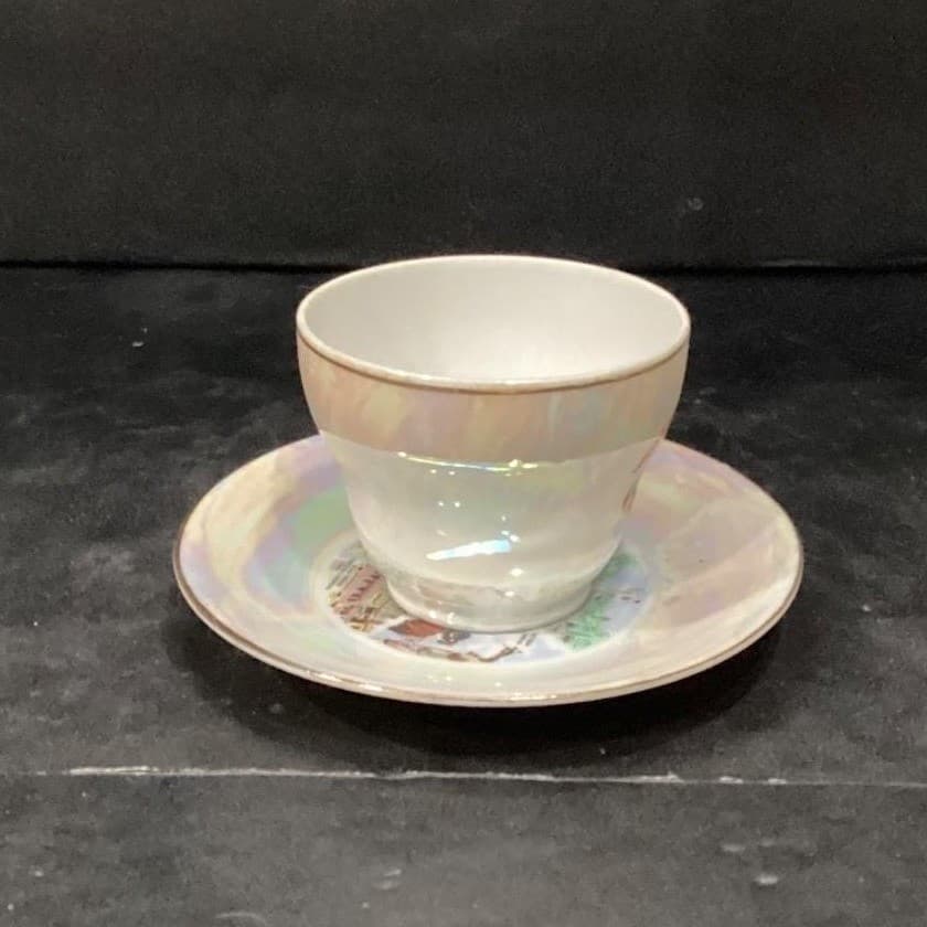 Universal Studios Iridescent Teacup & Saucer , Vtg Souvenir Keepsake, Tableware - Thumbnail 9