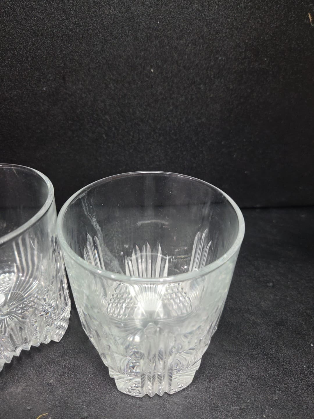 Bormioli Rocco Crystal Rocks Glasses, Set of 2, Vertical Fan Cut, 3.5" Barware - Thumbnail 5