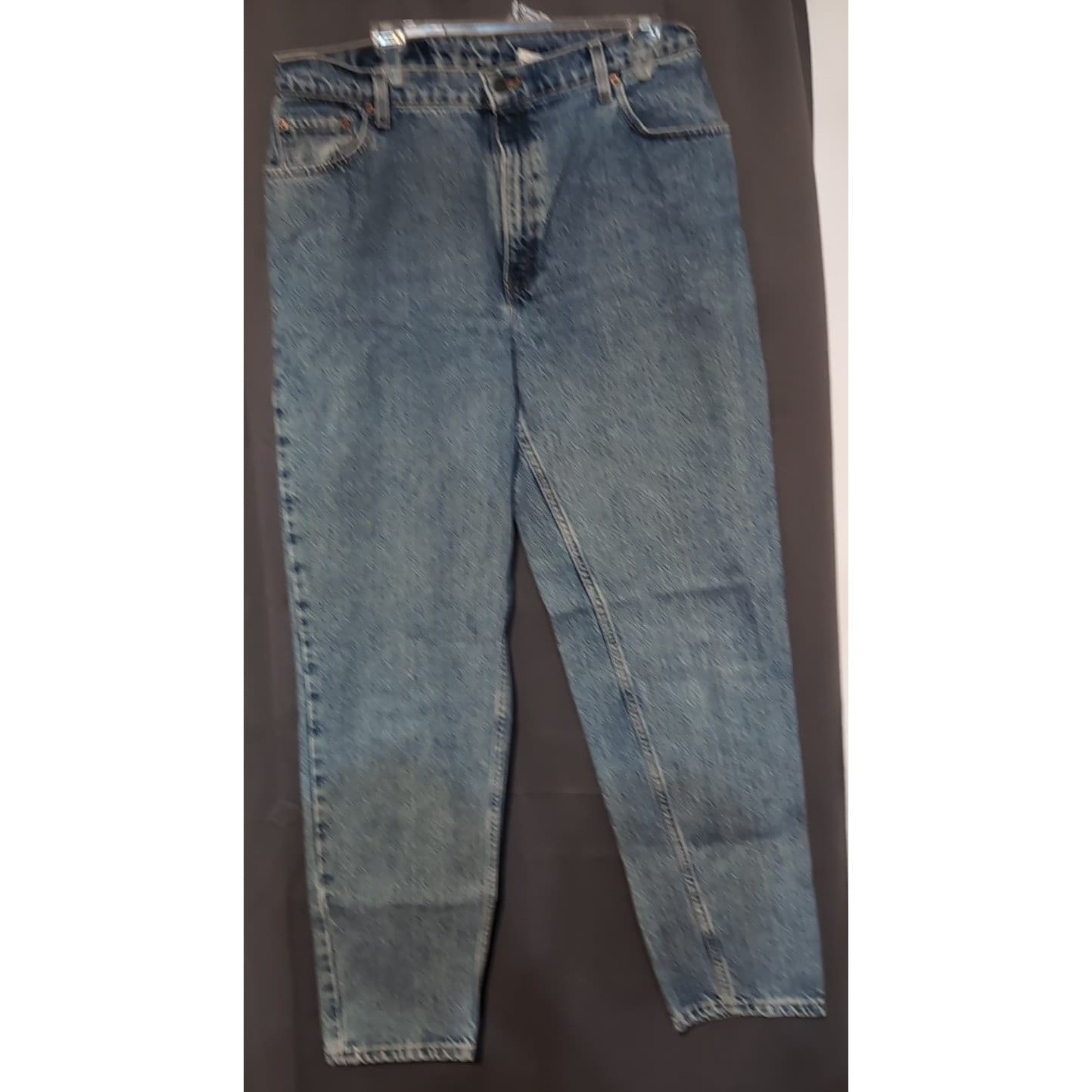 Levis 551 Vintage Relaxed Fit Tapered Leg Blue Jeans, Women's Size 16 Long - Thumbnail 3