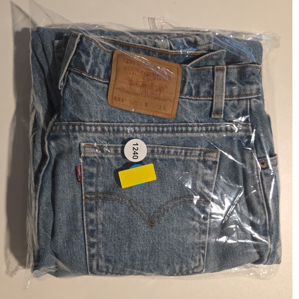 Levis 551 Vintage Relaxed Fit Tapered Leg Blue Jeans, Women's Size 16 Long - Thumbnail 8
