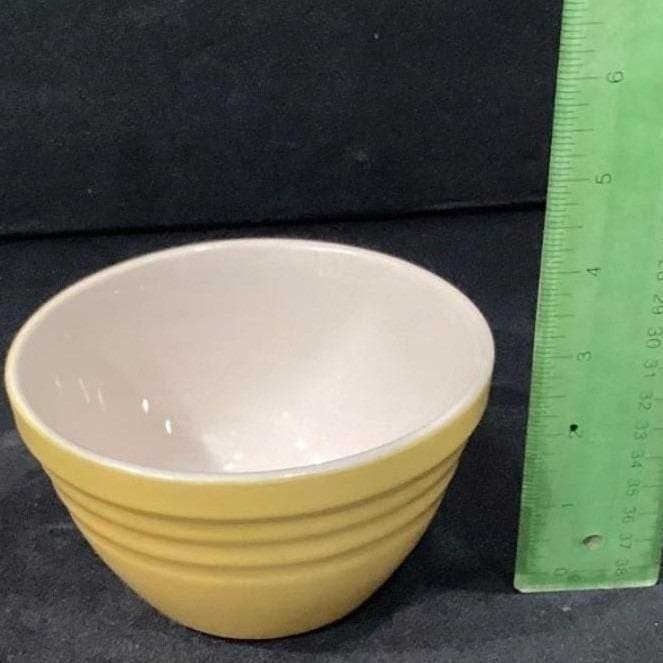 Cooks Tools Nesting Bowls, Set of 2, Vintage Ribbed Ceramic Kitchenware Bakeware - Thumbnail 4