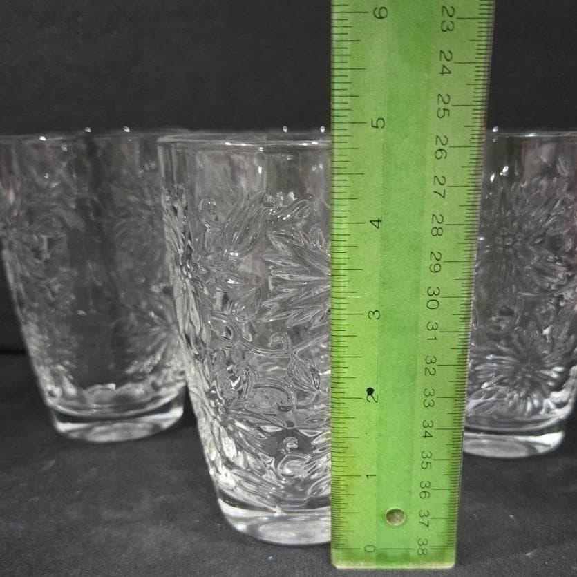 Princess House Fantasia Flat Tumblers #545, Set of 4, Vintage Poinsettia Pattern - Thumbnail 2
