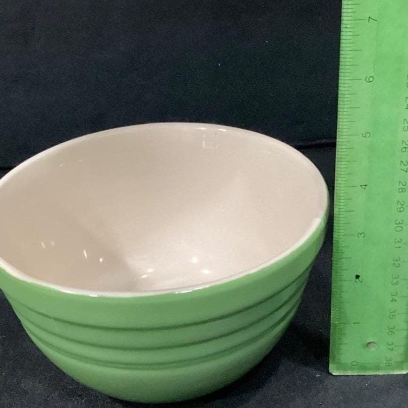 Cooks Tools Nesting Bowls, Set of 2, Vintage Ribbed Ceramic Kitchenware Bakeware - Thumbnail 3