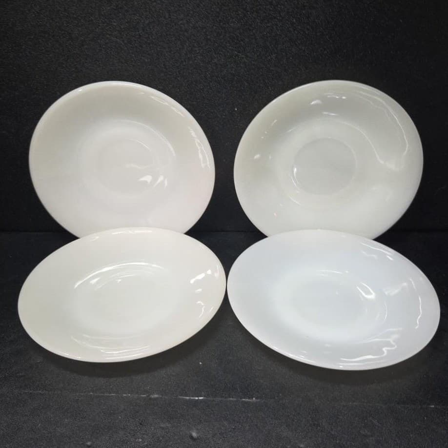 Anchor Hocking Fire King Milk Glass Saucers, Set of 4, Off White Dinnerware - Thumbnail 2