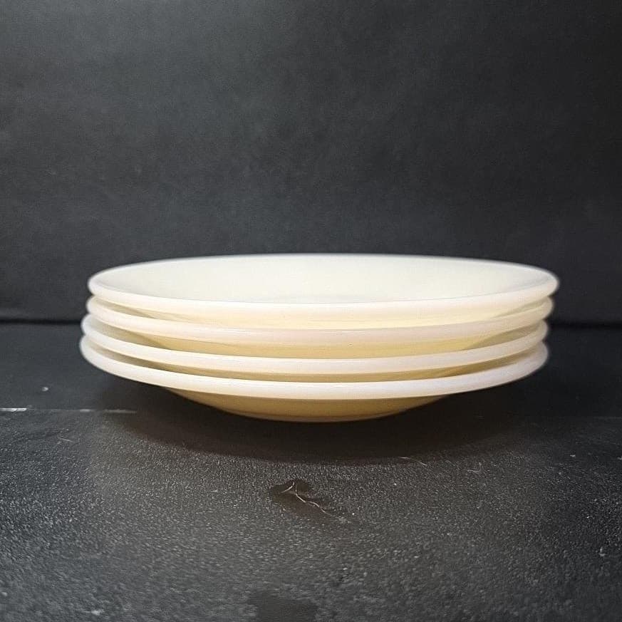 Anchor Hocking Fire King Milk Glass Saucers, Set of 4, Off White Dinnerware - Thumbnail 10