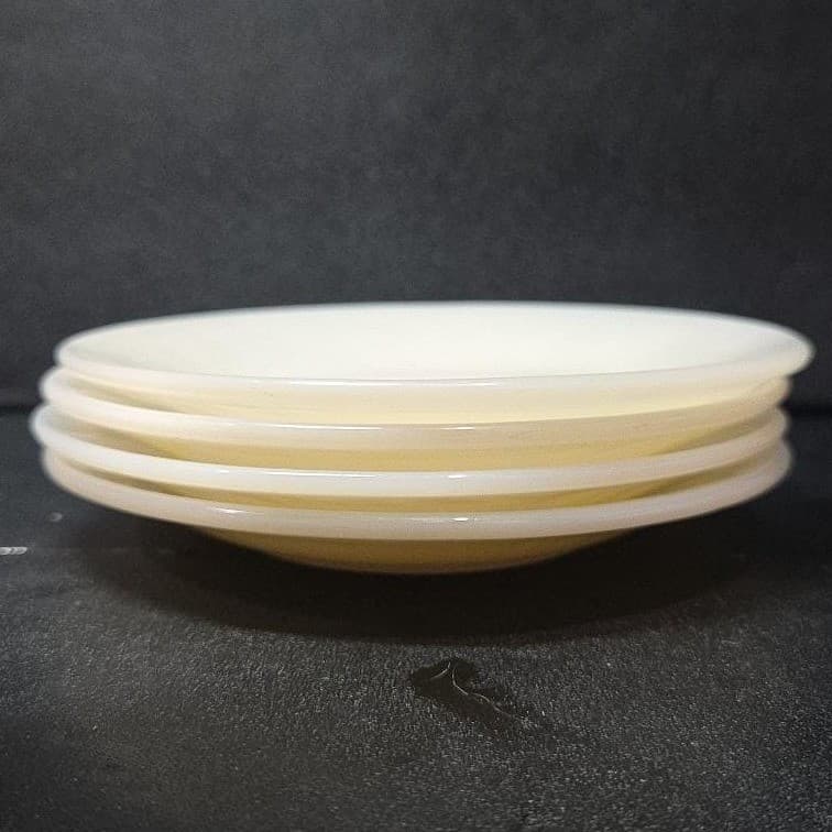 Anchor Hocking Fire King Milk Glass Saucers, Set of 4, Off White Dinnerware - Thumbnail 7