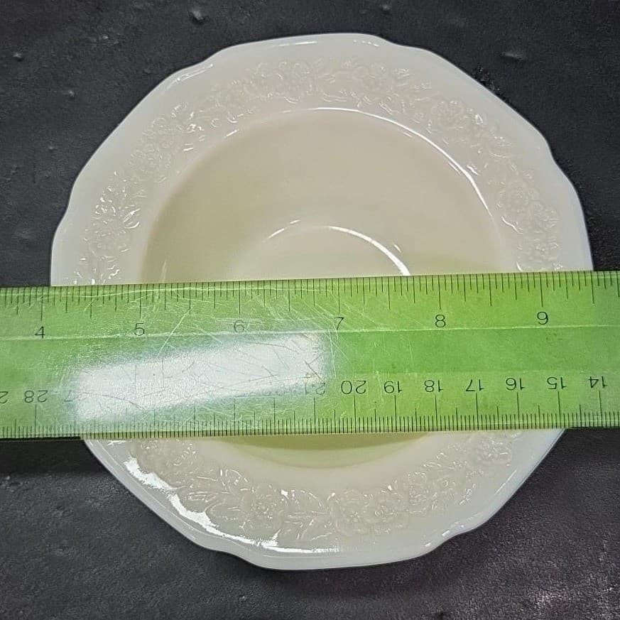 Indiana Glass Orange Blossom Dessert Bowls, Set of 4, Vtg Off White Tableware - Thumbnail 5