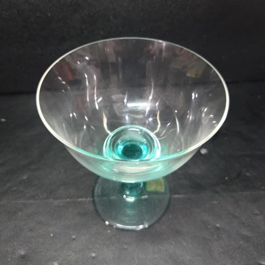 Marquis Waterford Bermuda Green Champagne Coupe, Vintage Cut Crystal Stemware - Thumbnail 6