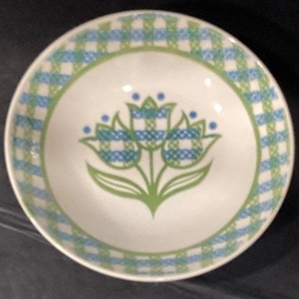 Royal China Cavalier "Gingham Garden" Serving Bowl, Vintage Tulip Floral Pattern - Thumbnail 5