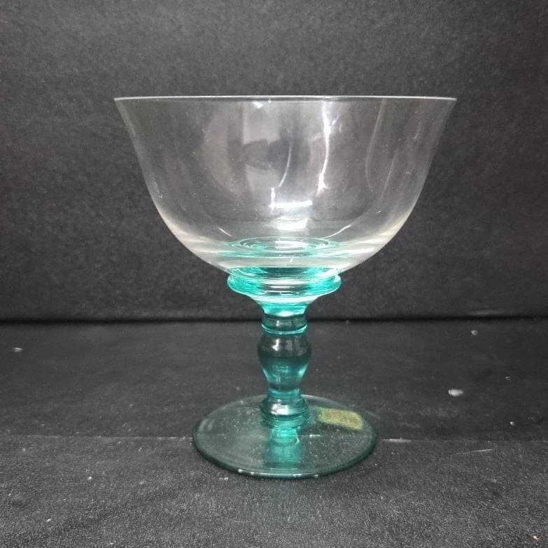 Marquis Waterford Bermuda Green Champagne Coupe, Vintage Cut Crystal Stemware - Thumbnail 5