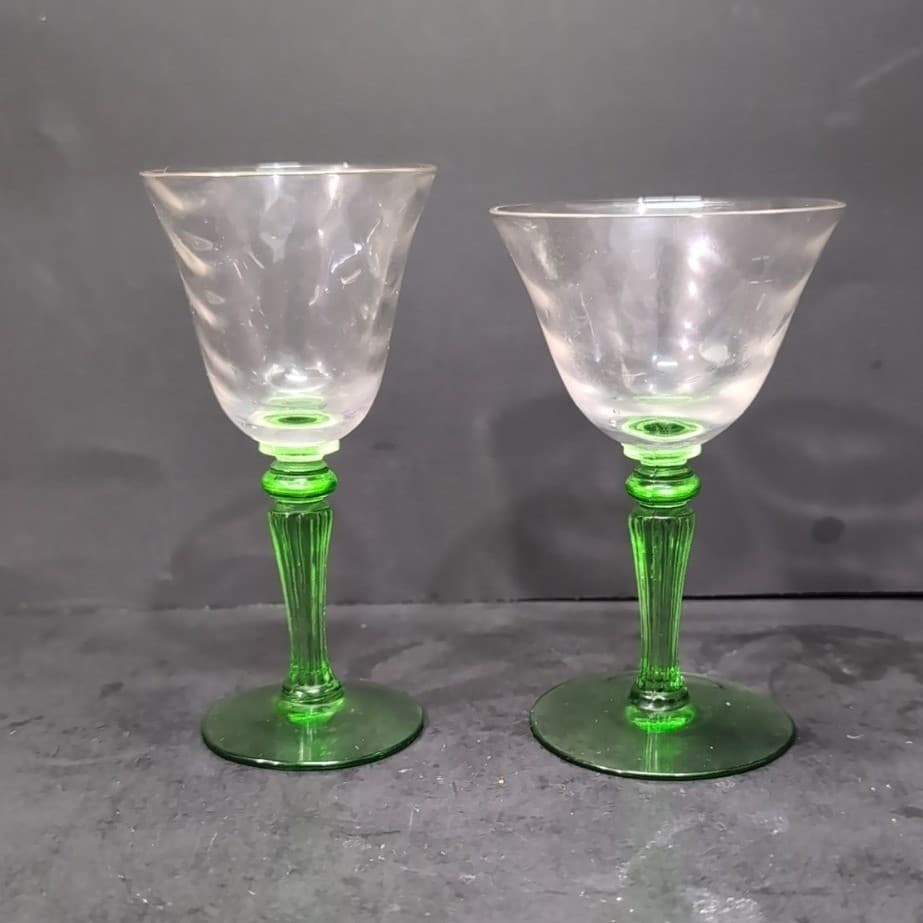 Tiffin Green Stem Cordials, Set of 2, Optic Design Liqueur Glasses, Cocktails - Thumbnail 3