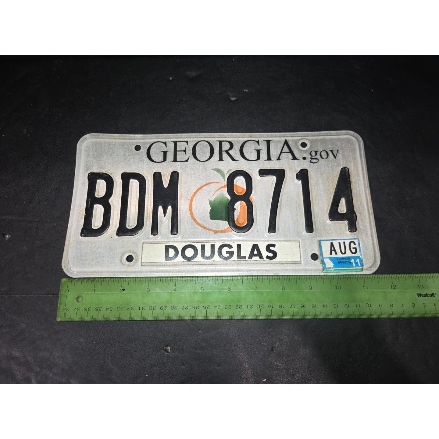 Georgia License Plate BDM 8714, Douglas County, Peach Graphic, Aug 2011 GA Tag - Thumbnail 4