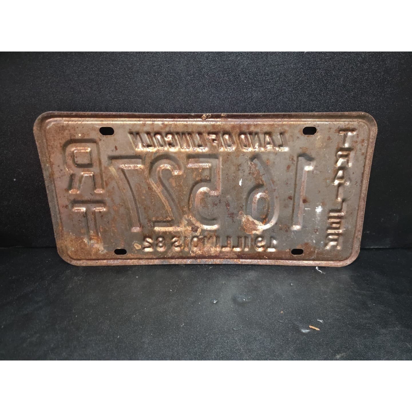 Illinois Trailer License Plate 16 527 RT, Land of Lincoln, Blue Tan Vintage 1982 - Thumbnail 2