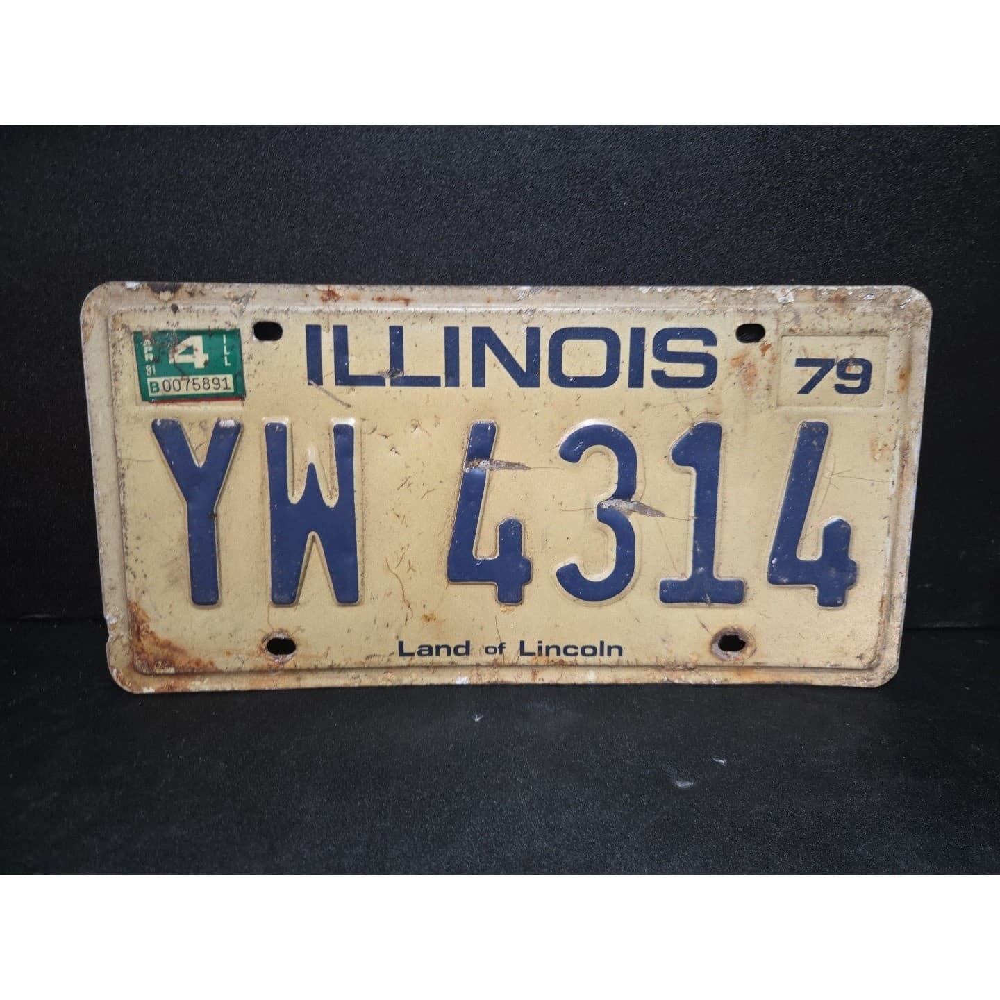 Illinois License Plate YW 4314, Land of Lincoln, Blue Cream, Vintage 1979
