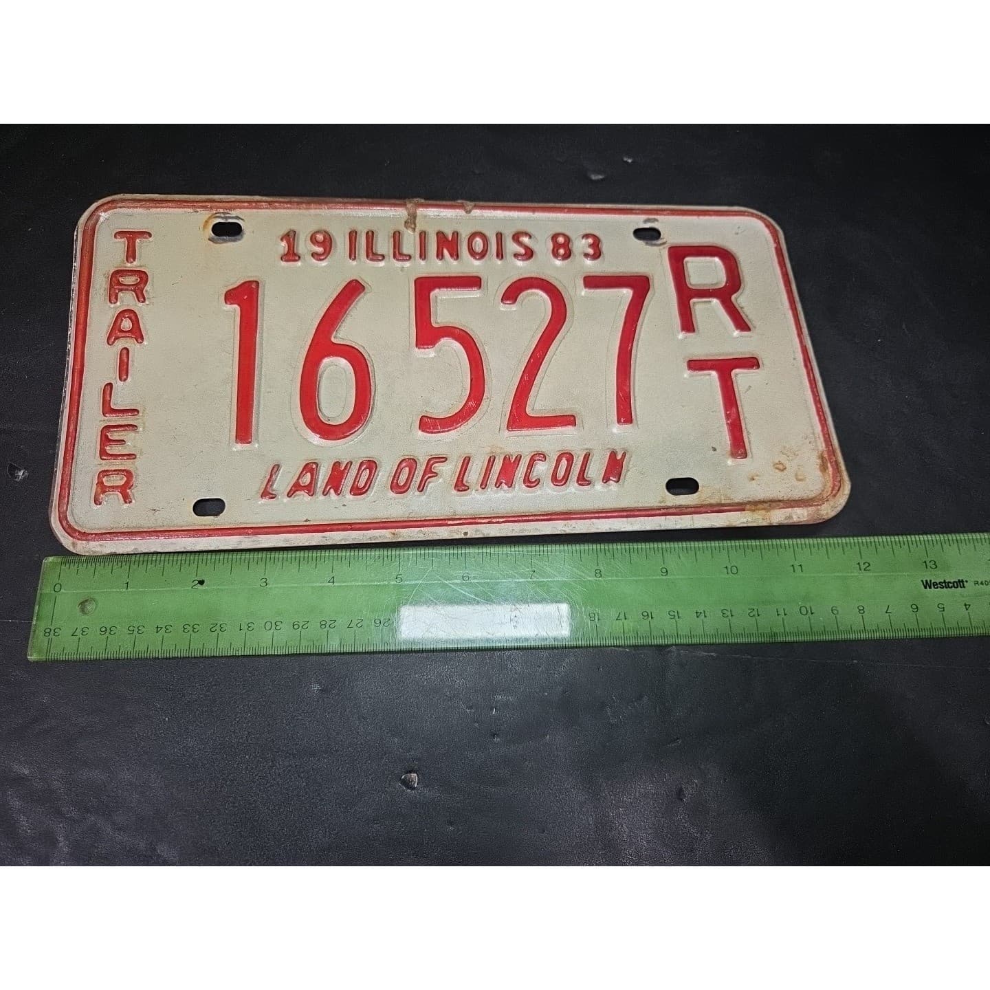 Illinois Trailer License Plate 16527 RT, Land of Lincoln, Red White Vintage 1983 - Thumbnail 4