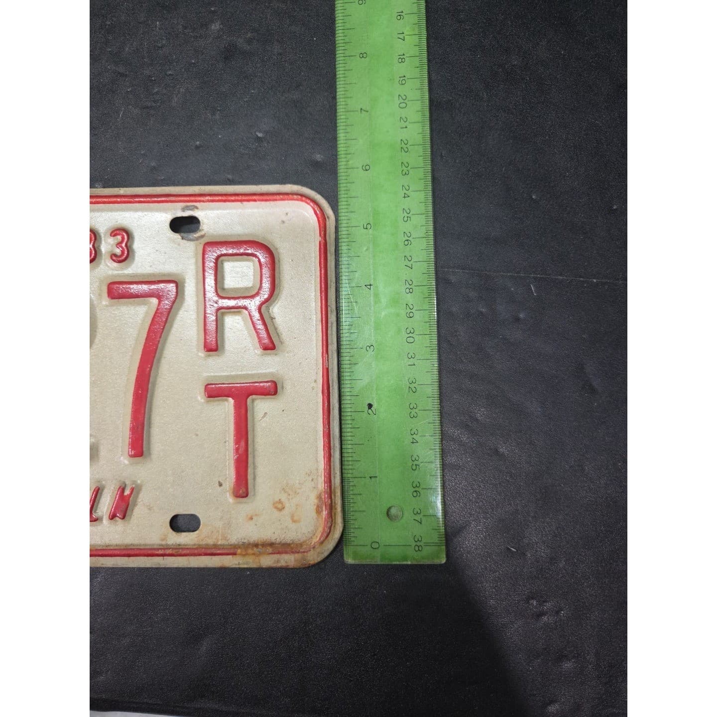 Illinois Trailer License Plate 16527 RT, Land of Lincoln, Red White Vintage 1983 - Thumbnail 5
