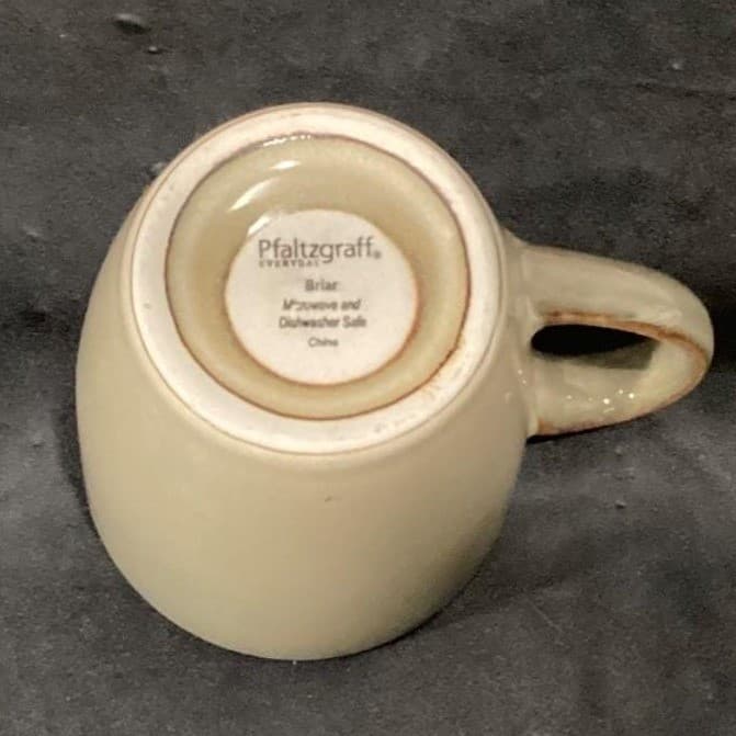 Pfaltzgraff Tan Brown Coffee Cups, Set of 4, Vintage Briar Pattern, Drinkware - Thumbnail 4