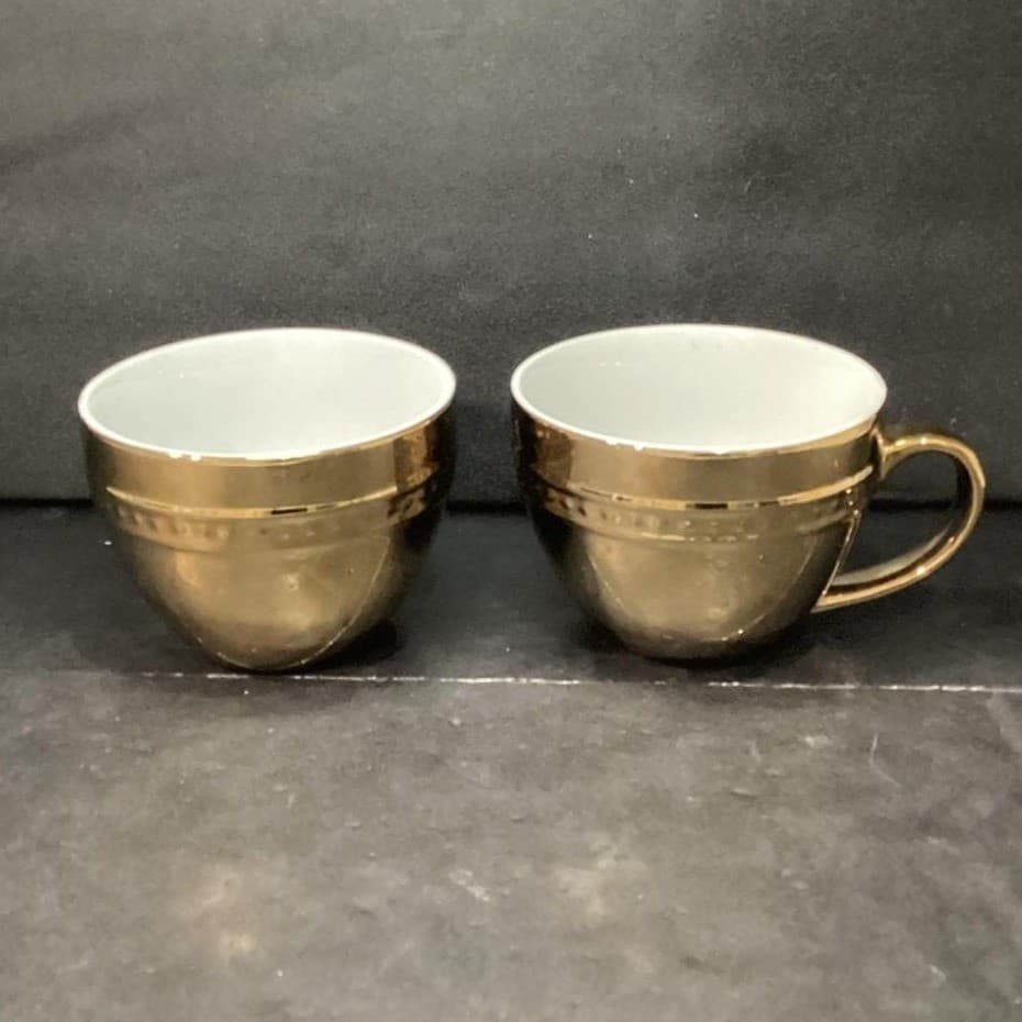 Luxe Habitat Gold Mirror Coffee Cups, Set of 2, Vintage Inspired Mugs, Drinkware - Thumbnail 2