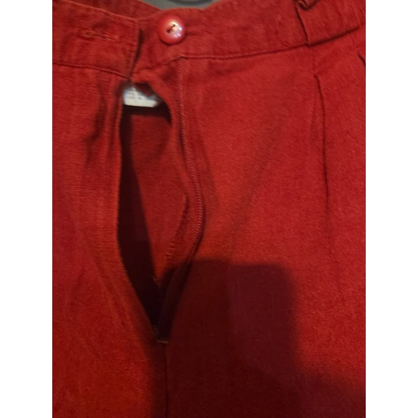 Norton McNaughton Vintage Red High Waisted Pleated Shorts, Woman's Size 8, USA - Thumbnail 6