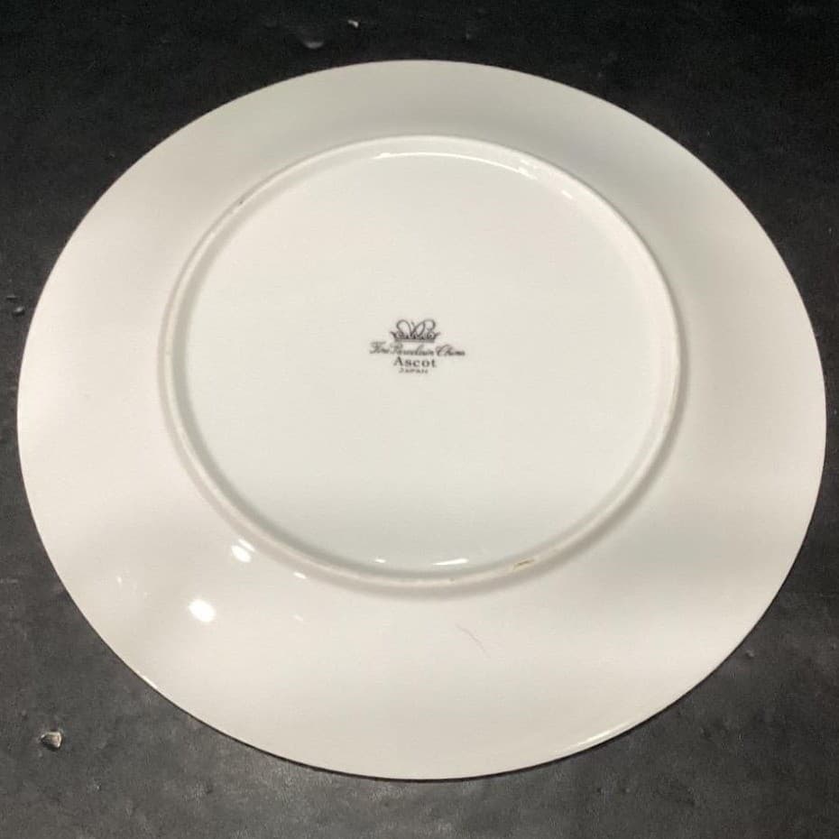 Ascot Japan White Porcelain Dinner Plate, Vintage Ribbed Fine China Dinnerware - Thumbnail 4