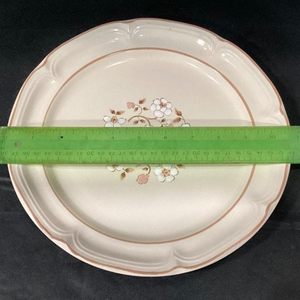 Covington Edition "Idlewild" Stoneware Dinner Plate, Vintage Japan Floral Dish - Thumbnail 2