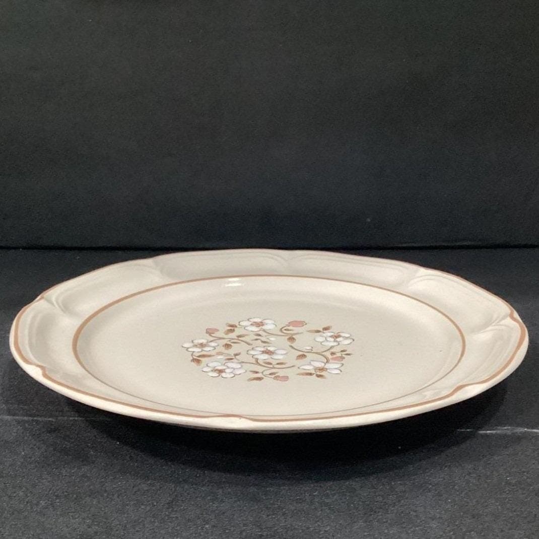 Covington Edition "Idlewild" Stoneware Dinner Plate, Vintage Japan Floral Dish - Thumbnail 9