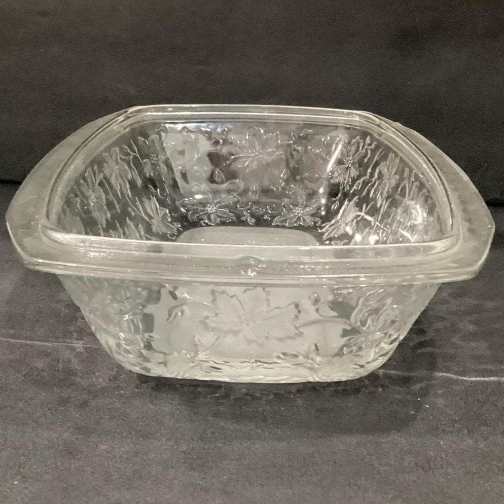 Princess House Fantasia Oval Baking Casserole, Vintage Frosted Bottom Glass Dish - Thumbnail 9