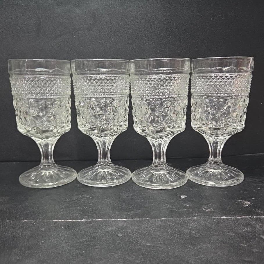 Anchor Hocking Wexford Wine Glasses, Set of 4, Diamond Cut Glass, Replacements - Thumbnail 5