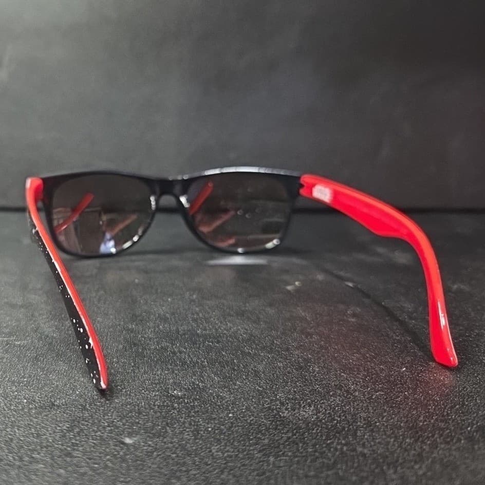 Star Wars Kids Sunglasses, Pan Oceanic Black Red Space TIE Fighter ST00017 - Thumbnail 4