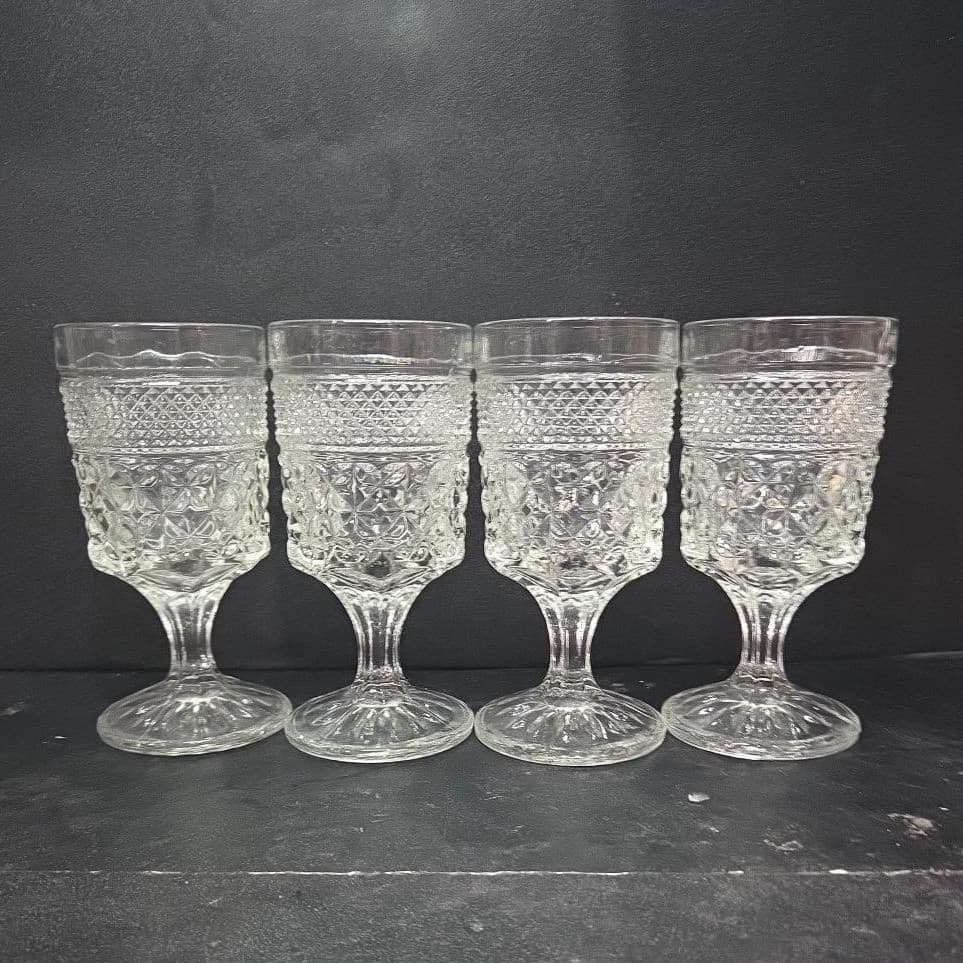 Anchor Hocking Wexford Wine Glasses, Set of 4, Diamond Cut Glass, Replacements - Thumbnail 2