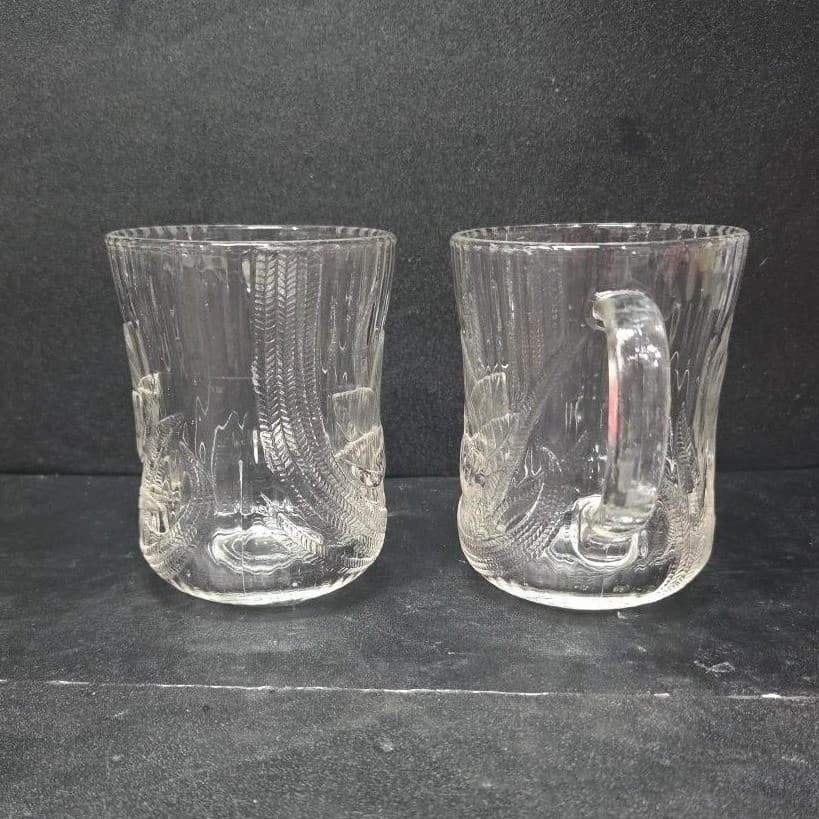Arcoroc Canterbury Crocus Coffee Cups, Set of 2, Vtg Clear Embossed Glass Mugs - Thumbnail 3