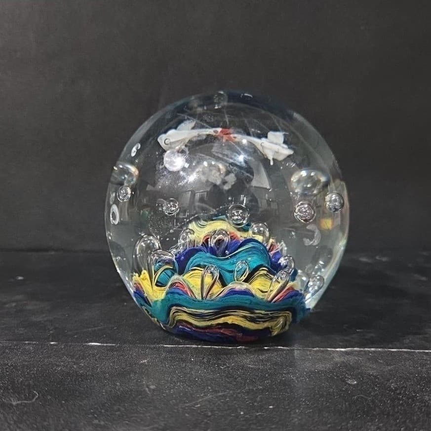 Nautical Colorful Controlled Bubbles Paperweight, Seagulls Design, Ocean Decor - Thumbnail 2