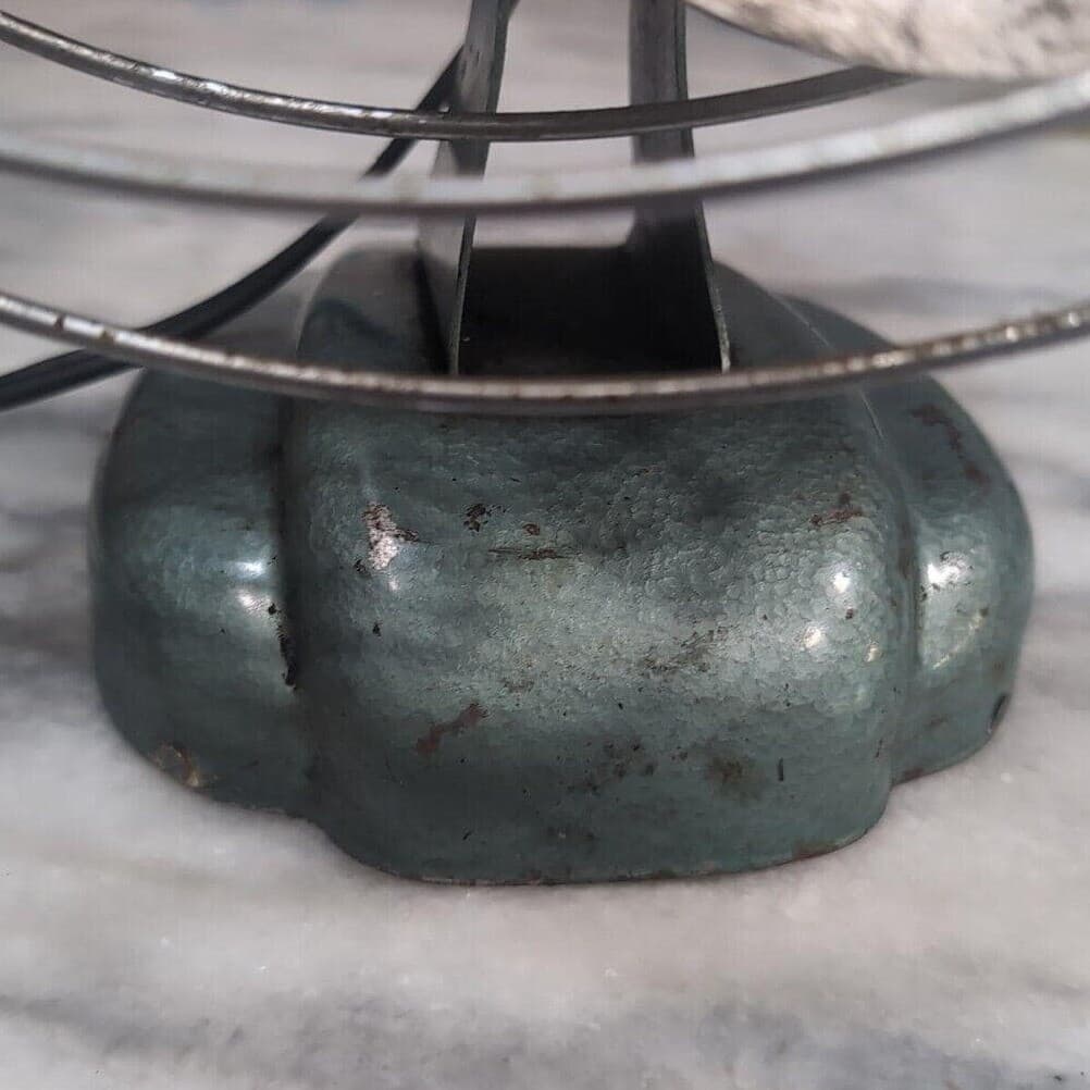 McGraw Zero Desk Fan #1275, Four Blade Metal Cage, Vintage Art Deco Office Decor - Thumbnail 3