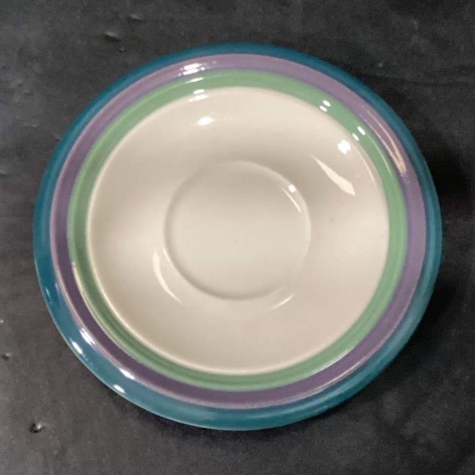 Pfaltzgraff Mountain Shadow Teacup & Saucers, Set of 3, Vintage Tableware - Thumbnail 10