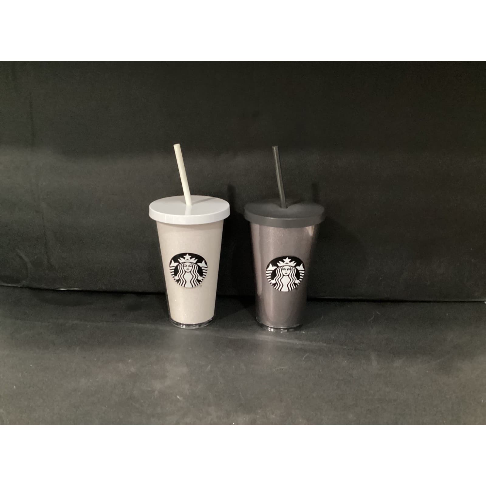 Starbucks Grande White Glitter & Silver Glitter Black Coffee Cup Tumblers 16 oz - Thumbnail 9