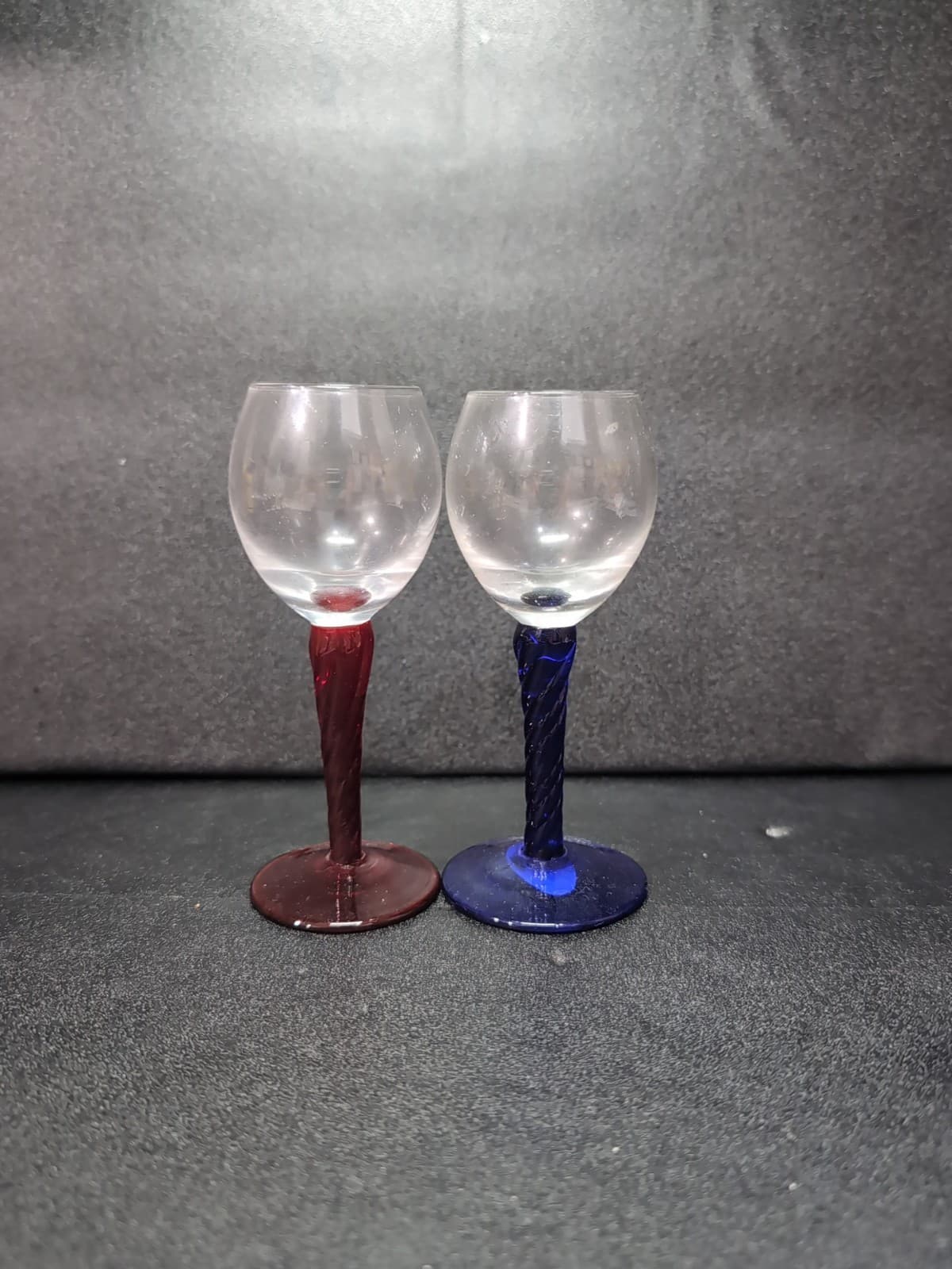Bombay Twisted Stem Cordials, Cobalt Blue and Ruby Red Glasses, Vtg Shot Glasses - Thumbnail 4