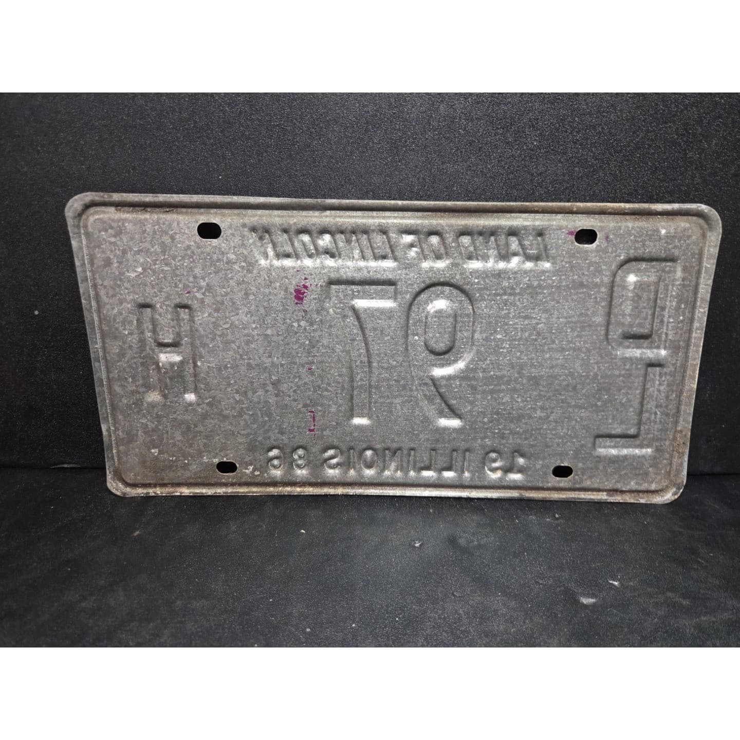 Illinois License Plate DL 97 H, Land of Lincoln, Maroon Cream Metal Vintate 1986 - Thumbnail 2