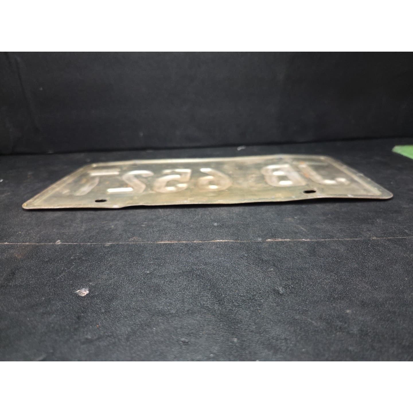 Illinois License Plate JB 6527, Land of Lincoln, Blue White, Vintage 1984 - Thumbnail 3