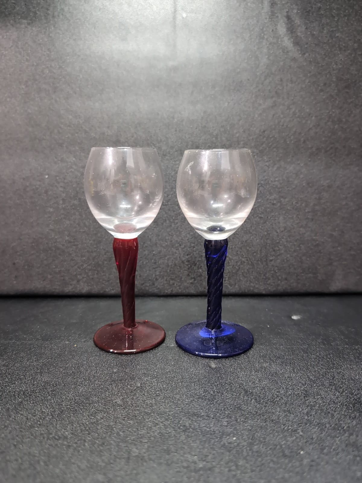 Bombay Twisted Stem Cordials, Cobalt Blue and Ruby Red Glasses, Vtg Shot Glasses - Thumbnail 3