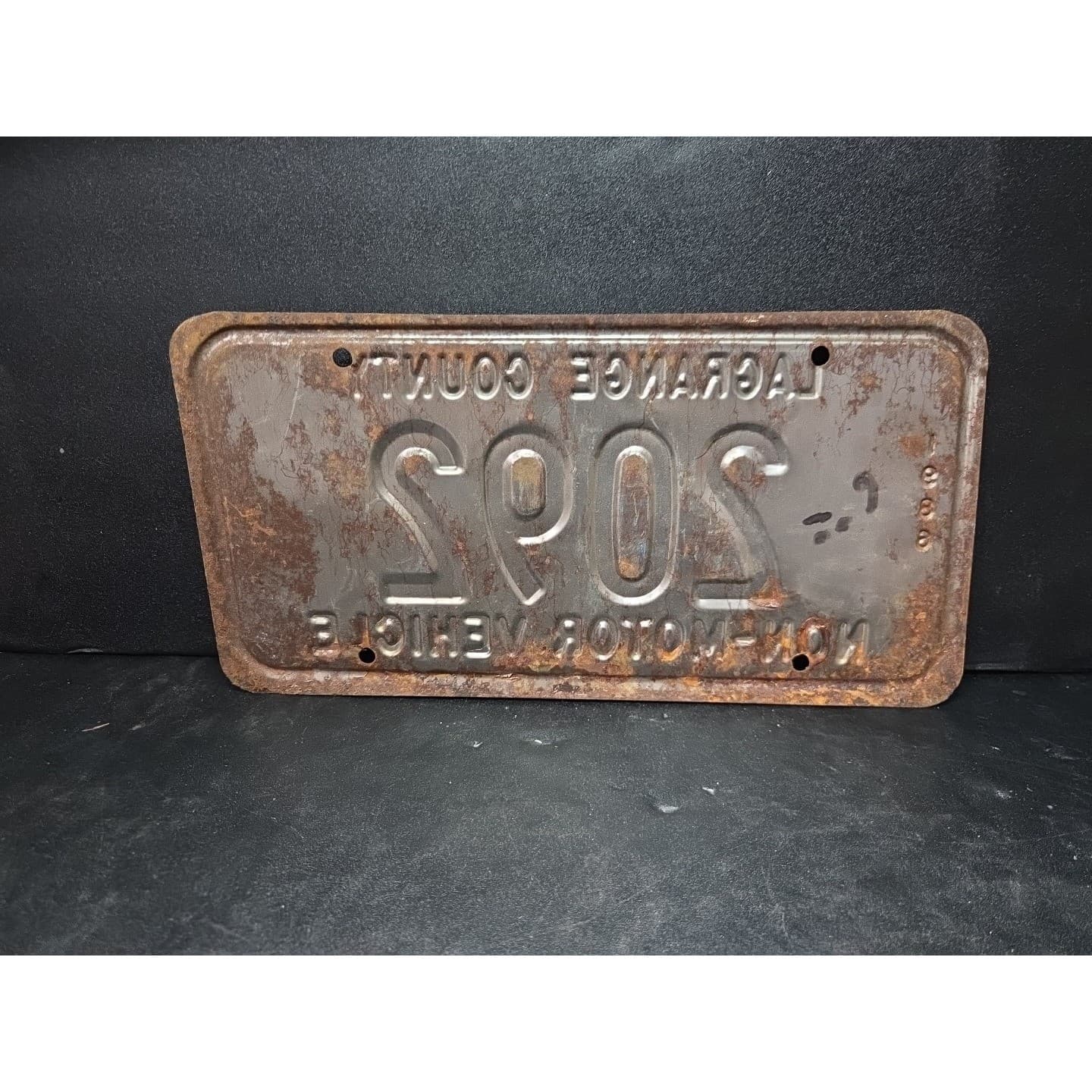 Lagrange County Indiana Non-Motor Vehicle License Plate 2092, Vintage Rust 1986 - Thumbnail 2