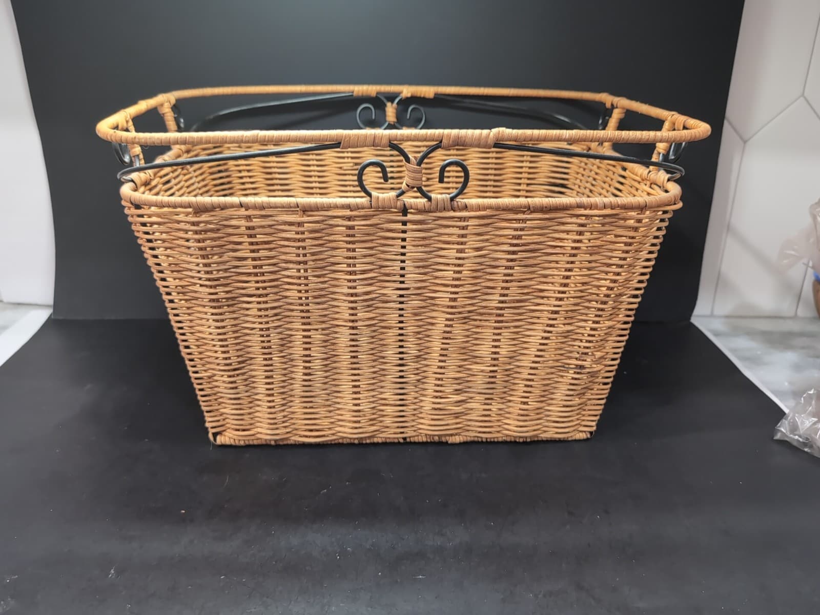 Princess House Casual Home Large Storage Basket, BASTLG, Home Decor Organization - Thumbnail 3